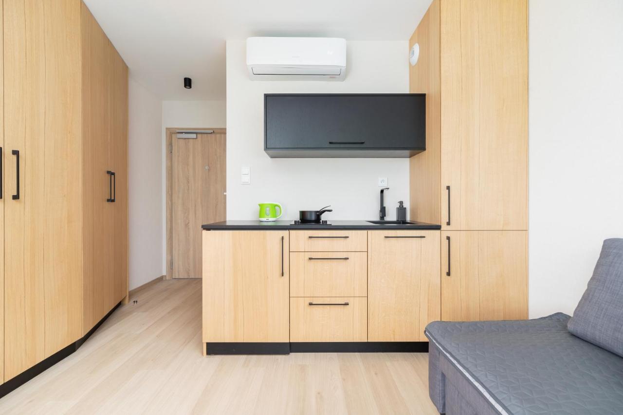 Cozy Studio Apartments Sauna & Ac Krakow By Noclegi Renters Екстериор снимка