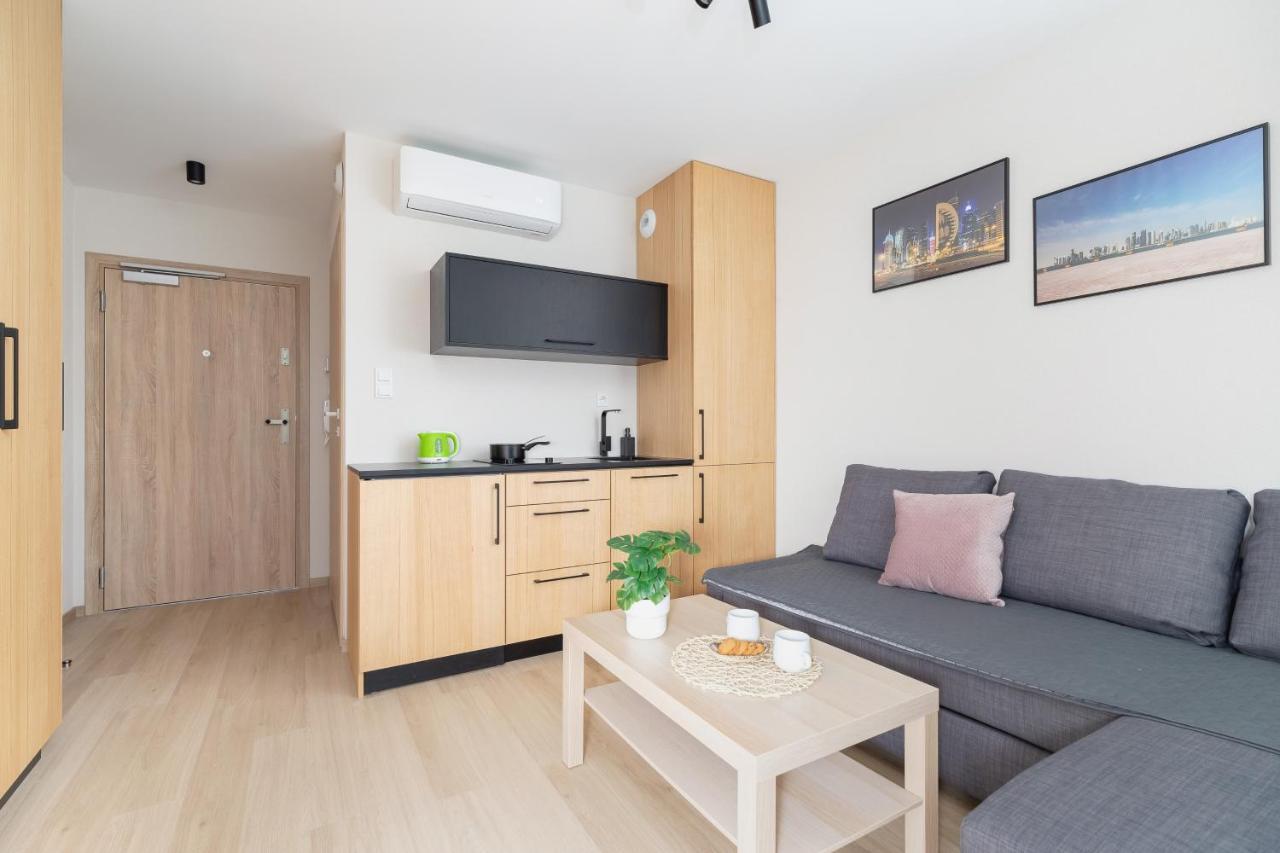 Cozy Studio Apartments Sauna & Ac Krakow By Noclegi Renters Екстериор снимка